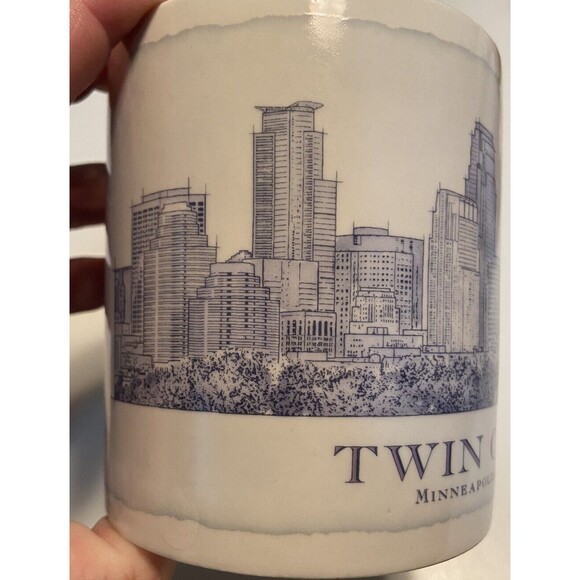 STARBUCKS Architecture Series TWIN CITIES Minneapolis St Paul Coffee Mug 18oz - Picture 2 of 6